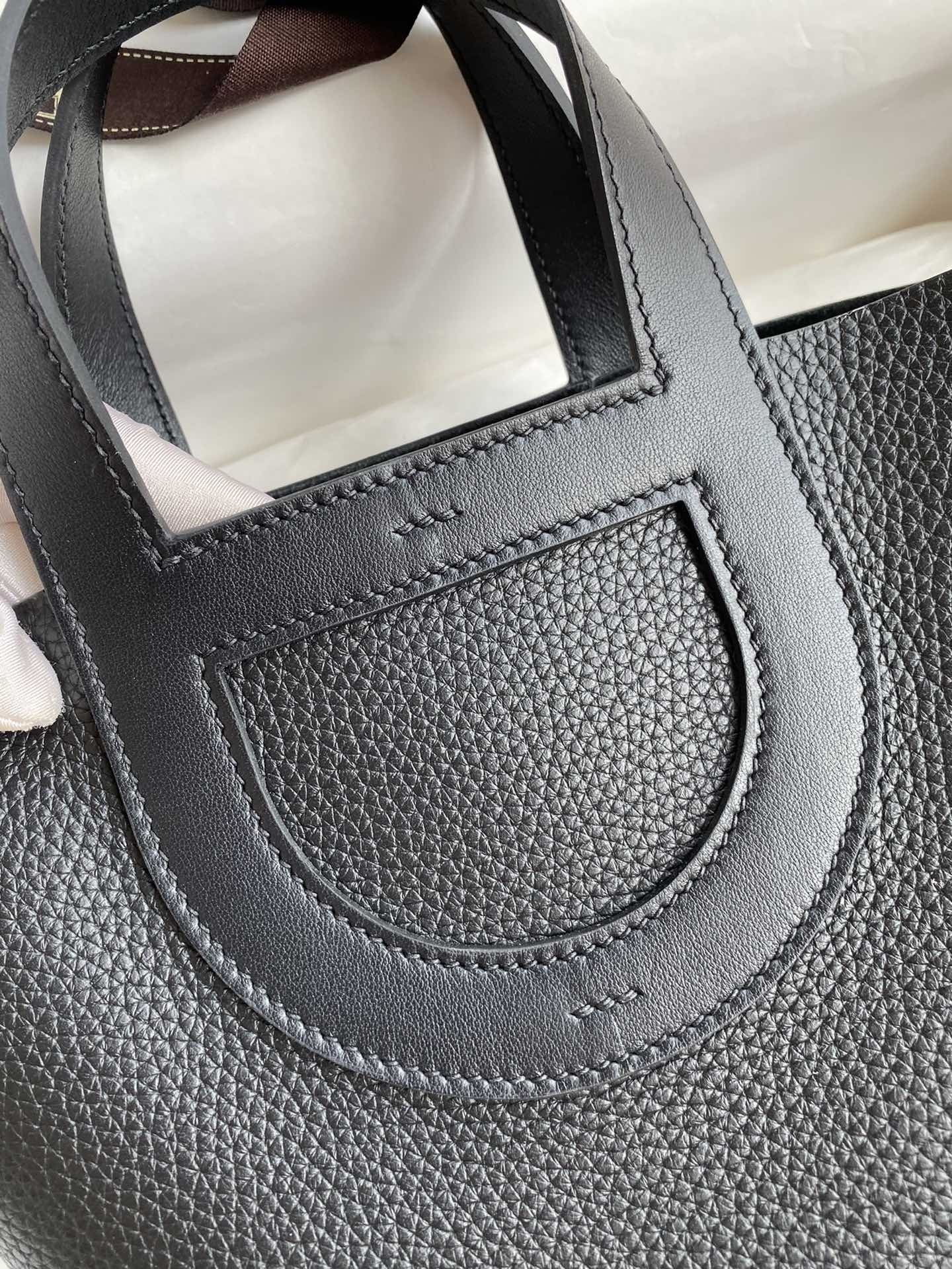 Hermès In-The-Loop