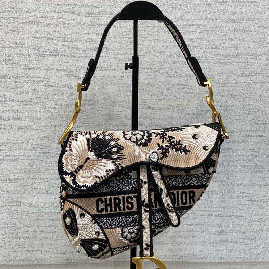 D*or saddle bag