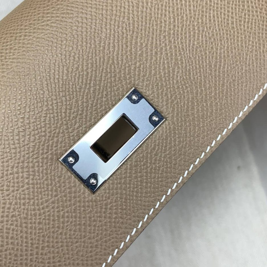 H**mes kelly depeches pouch