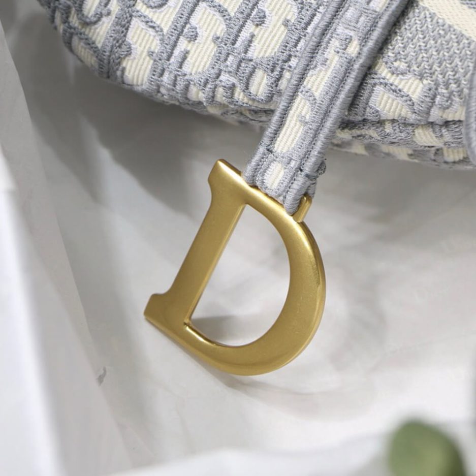 D*or saddle bag