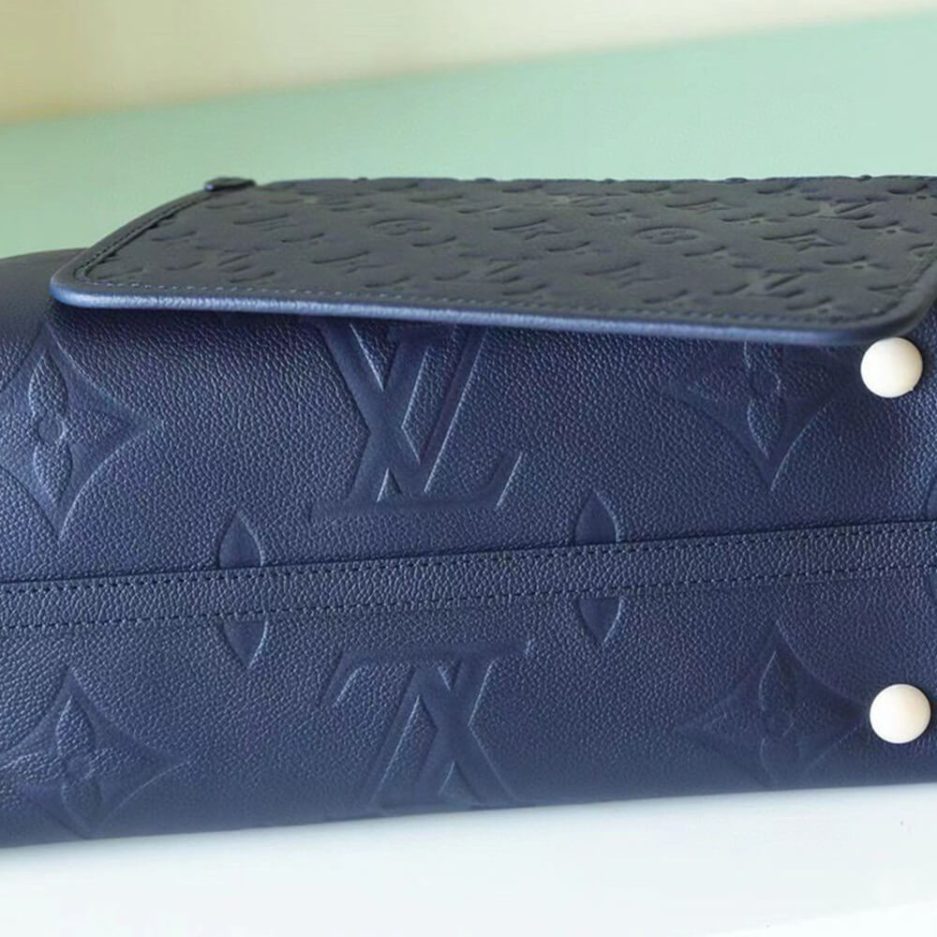 LV CarryAll MM