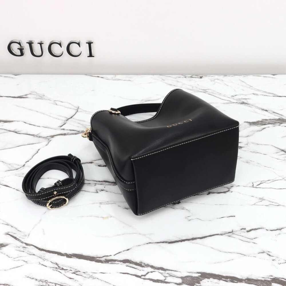GG Emblem mini bucket bag